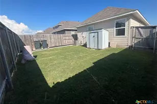 1228 Esplanade Pkwy, San Marcos, TX 78666 - Photo 16