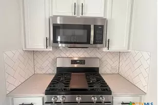 1228 Esplanade Pkwy, San Marcos, TX 78666 - Photo 6