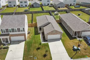 430 Line of Fire Way, Jarrell, TX 76537 - Photo 4