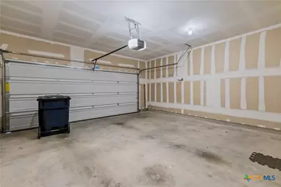 430 Line Of Fire Way, Jarrell, TX 76537 - Photo 24