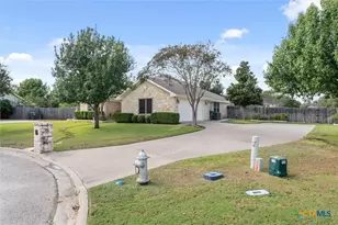 108 Chelsea Cir, Salado, TX 76571 - Photo 2