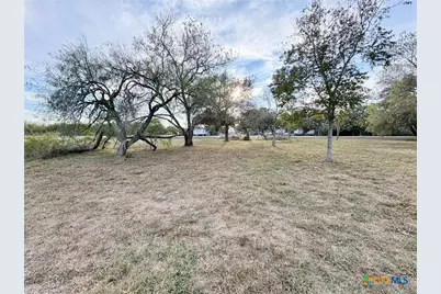 24 Colake Drive, Victoria, TX 77905 - Photo 4