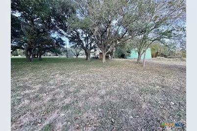 24 Colake Drive, Victoria, TX 77905 - Photo 8