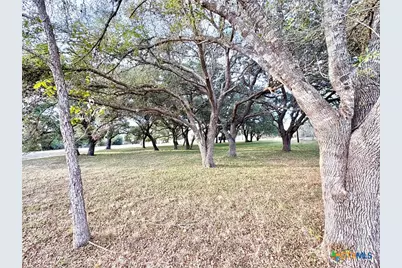 24 Colake Drive, Victoria, TX 77905 - Photo 6