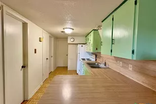 24 Colake Dr, Victoria, TX 77905 - Photo 16