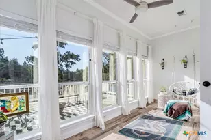 171 Pin Oak Crossing, Elgin, TX 78621 - Photo 26