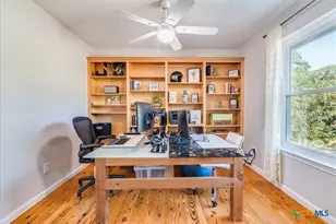 171 Pin Oak Crossing, Elgin, TX 78621 - Photo 22