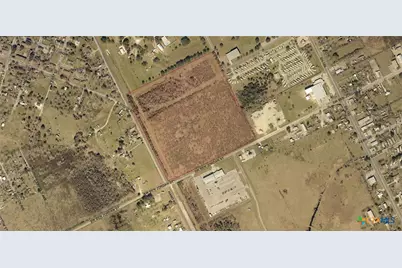 1304 SW Ben Jordan Street, Victoria, TX 77901 - Photo 4