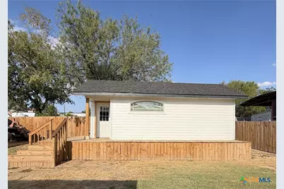 1116 S 2nd Street, Floresville, TX 78114 - Photo 28