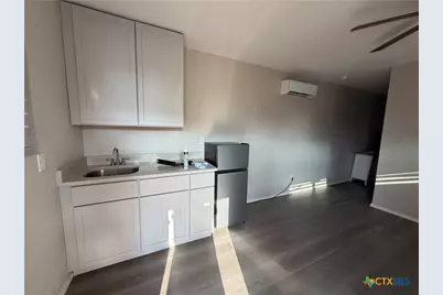 1116 S 2nd Street, Floresville, TX 78114 - Photo 30