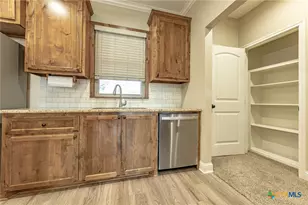 716 L Hrabovsky Rd, Yoakum, TX 77995 - Photo 8