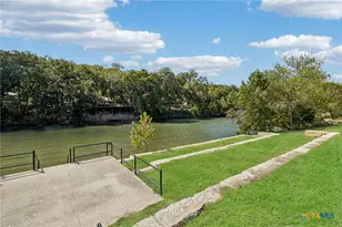 2259 Deer Run Ridge, New Braunfels, TX 78132 - Photo 4