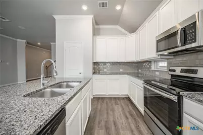 1203 Amber Dawn Drive, Temple, TX 76502 - Photo 14