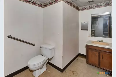 104 Teakwood Drive, Victoria, TX 77901 - Photo 16