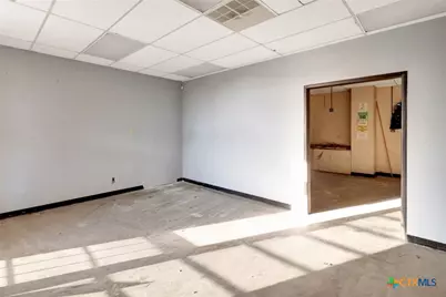 104 Teakwood Drive, Victoria, TX 77901 - Photo 8