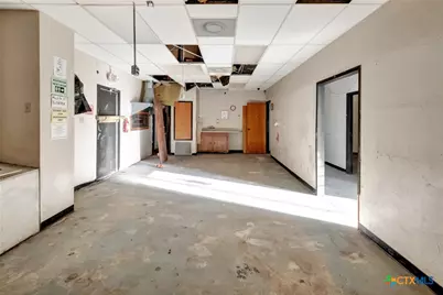 104 Teakwood Drive, Victoria, TX 77901 - Photo 10