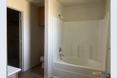 5004 Stonehaven Drive, Temple, TX 76502 - Photo 6