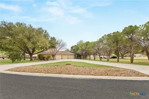 1633 Willow Ln, Seguin, TX 78155 - Photo 30