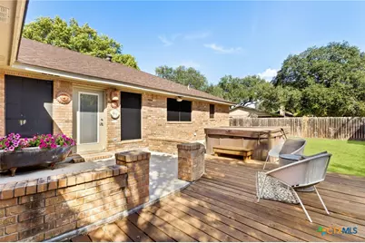 1633 Willow Lane, Seguin, TX 78155 - Photo 26