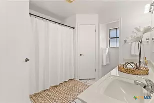 1633 Willow Ln, Seguin, TX 78155 - Photo 20