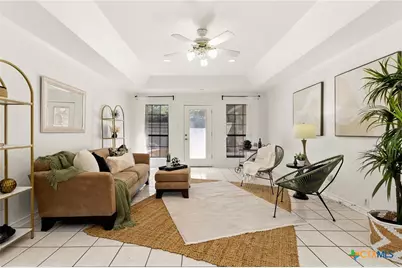 1633 Willow Lane, Seguin, TX 78155 - Photo 14