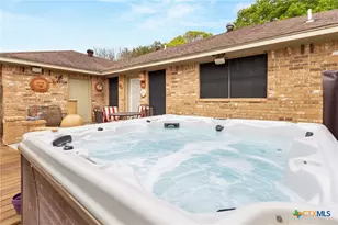 1633 Willow Ln, Seguin, TX 78155 - Photo 6