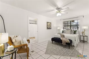 1633 Willow Ln, Seguin, TX 78155 - Photo 18