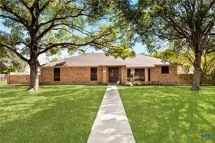 1633 Willow Ln, Seguin, TX 78155 - Photo 2