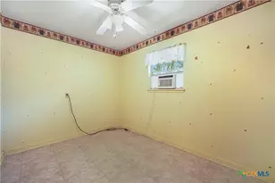 983 Hollyhock Ln, New Braunfels, TX 78130 - Photo 28