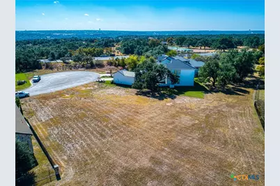 109 Oak Trail Drive, Georgetown, TX 78628 - Photo 16