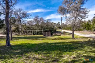 3590 Chuckwagon Rd, Luling, TX 78648 - Photo 28