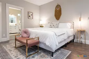 315 Sandmeyer St, San Antonio, TX 78208 - Photo 12