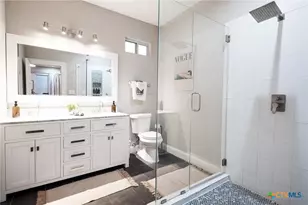 315 Sandmeyer St, San Antonio, TX 78208 - Photo 16