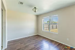 2111 Madison Ct, Belton, TX 76513 - Photo 10