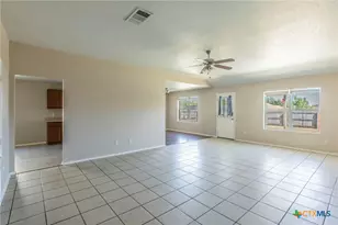 2111 Madison Ct, Belton, TX 76513 - Photo 2