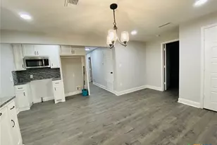 1115 W Main St, Gatesville, TX 76528 - Photo 8