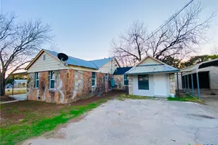 1115 W Main St, Gatesville, TX 76528 - Photo 14