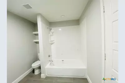 1115 W Main Street, Gatesville, TX 76528 - Photo 4