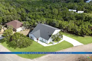 664 Rolling Hills Dr, Canyon Lake, TX 78133 - Photo 2