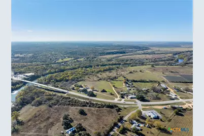 665 Sh 230 Loop, Smithville, TX 78957 - Photo 28