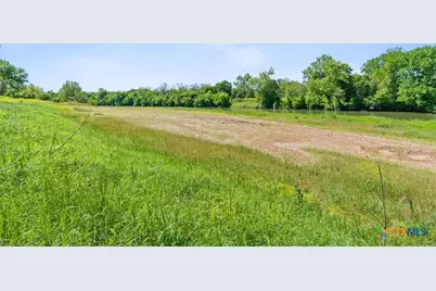 665 Sh 230 Loop, Smithville, TX 78957 - Photo 10