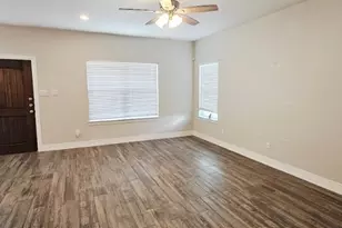 110 E Otto St, Marion, TX 78124 - Photo 2