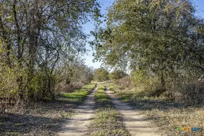 663 Sh 230 Loop, Smithville, TX 78957 - Photo 26