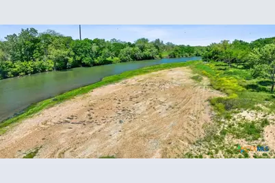 663 Sh 230 Loop, Smithville, TX 78957 - Photo 8