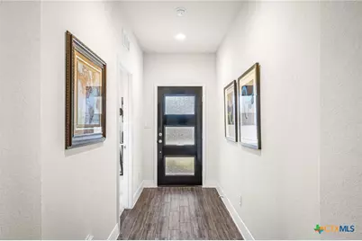 2263 Bluewood Street, New Braunfels, TX 78132 - Photo 6