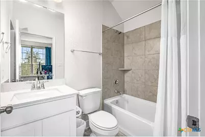 2263 Bluewood Street, New Braunfels, TX 78132 - Photo 32