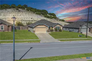 1704 Cline Dr, Copperas Cove, TX 76522 - Photo 2