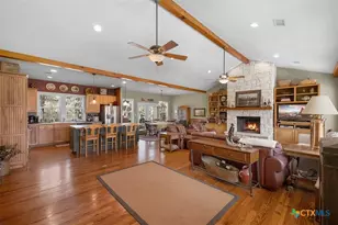 11915 FM86, Lockhart, TX 78644 - Photo 6