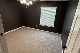 809 Buttercup Dr, Edna, TX 77957 - Photo 16