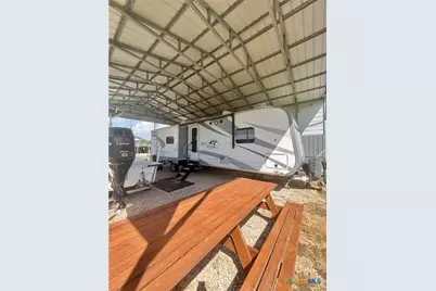 501 W Maple Street, Port O'Connor, TX 77982 - Photo 12